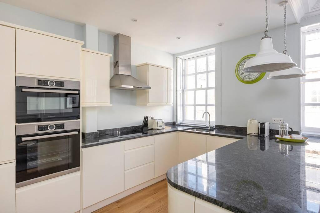 Beautiful Apartment, Incredible Central Location Бат Екстер'єр фото