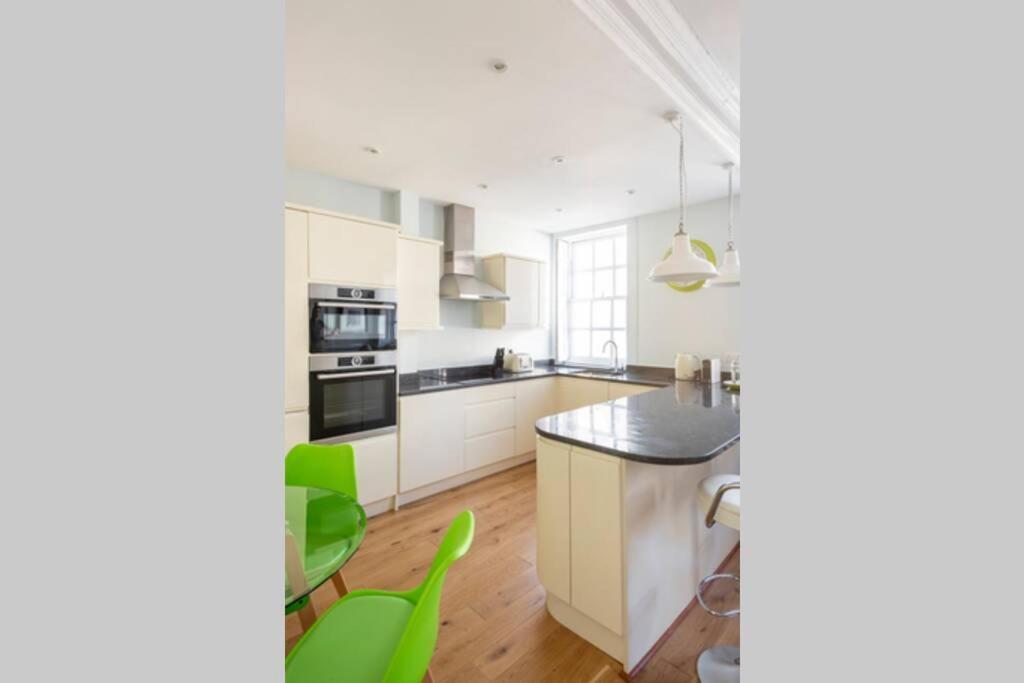 Beautiful Apartment, Incredible Central Location Бат Екстер'єр фото
