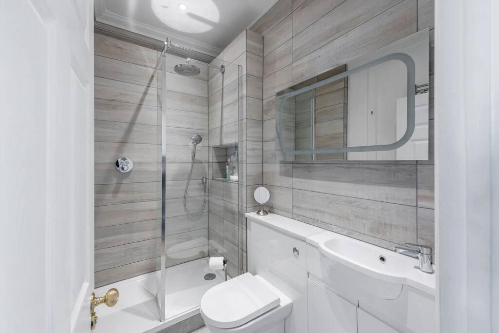 Beautiful Apartment, Incredible Central Location Бат Екстер'єр фото